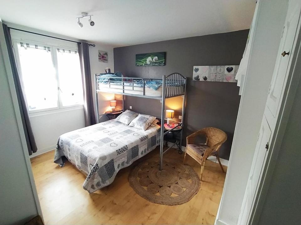 Chez Delphine Bed & Breakfast Амбоаз Екстериор снимка